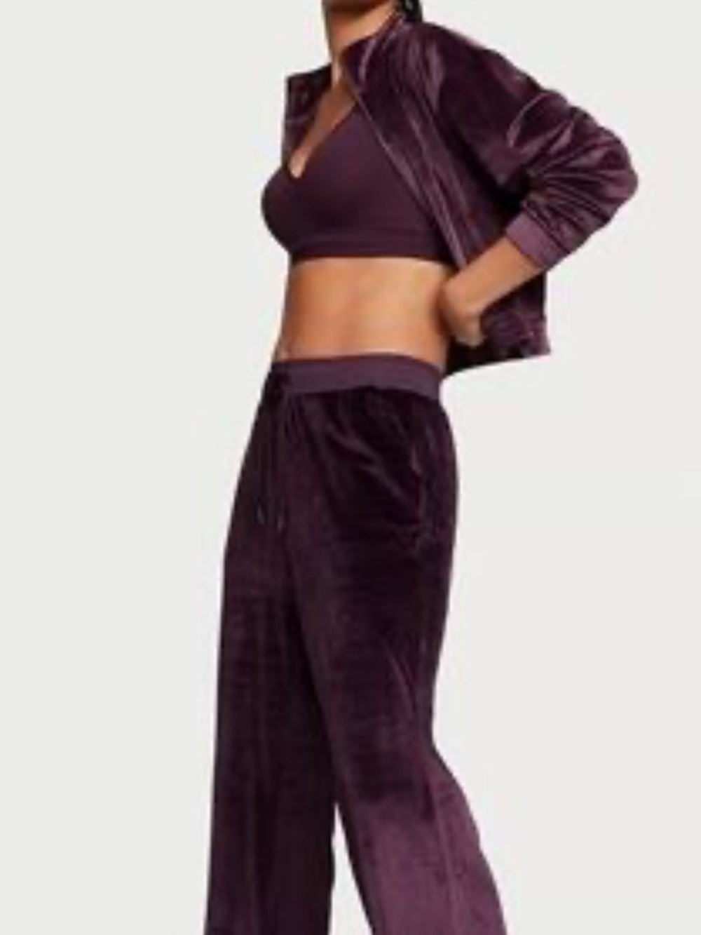 Victoria's Secret ribbed velour lounge pants Burgundy Wide Leg
Relax Fit Casua L
